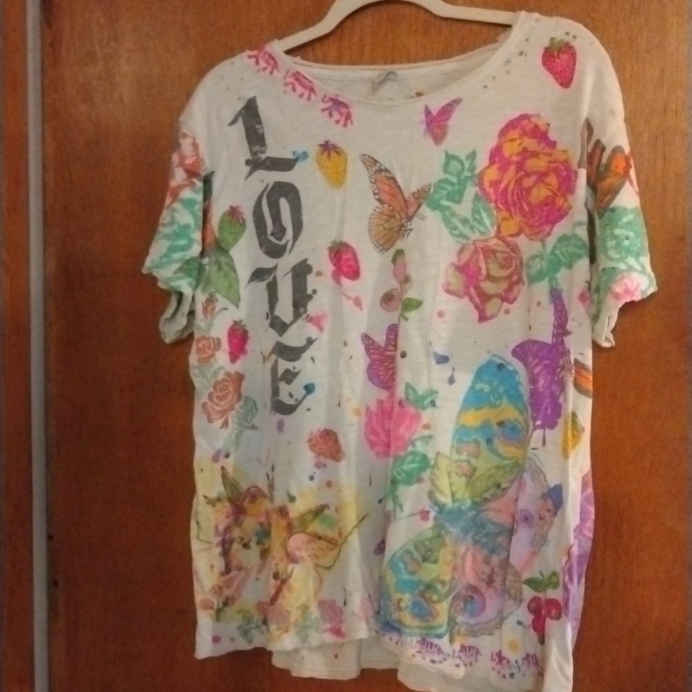 Magnolia Pearl Tee